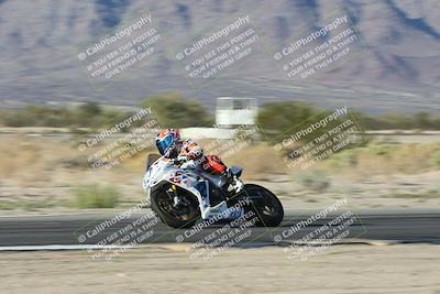 media/Nov-02-2025-CVMA (Sun) [[337aff29ab]]/Race 16-Formula Twins-Formula 40 UL(Holeshot)/